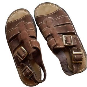 Cherokee brown leather buckle fisherman sandals size 7 90s style